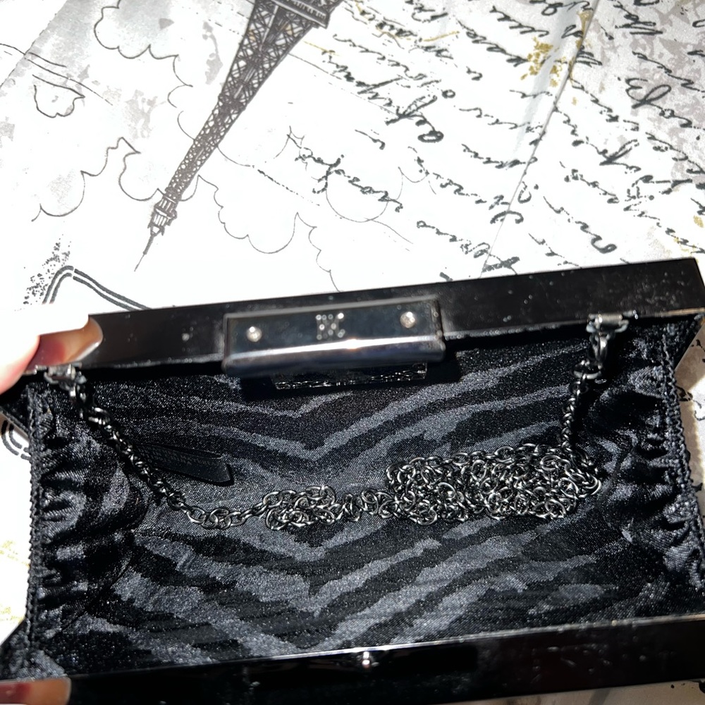 Inc International Concepts metal clutch - Picture 5 of 9